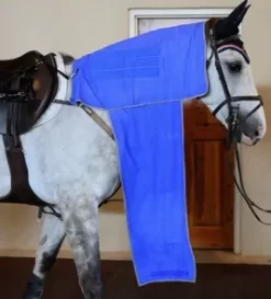 EquiSources® Carry-Cool® Sport Horse Cooling Kit -The Equestrian Gear Shop carrycool4